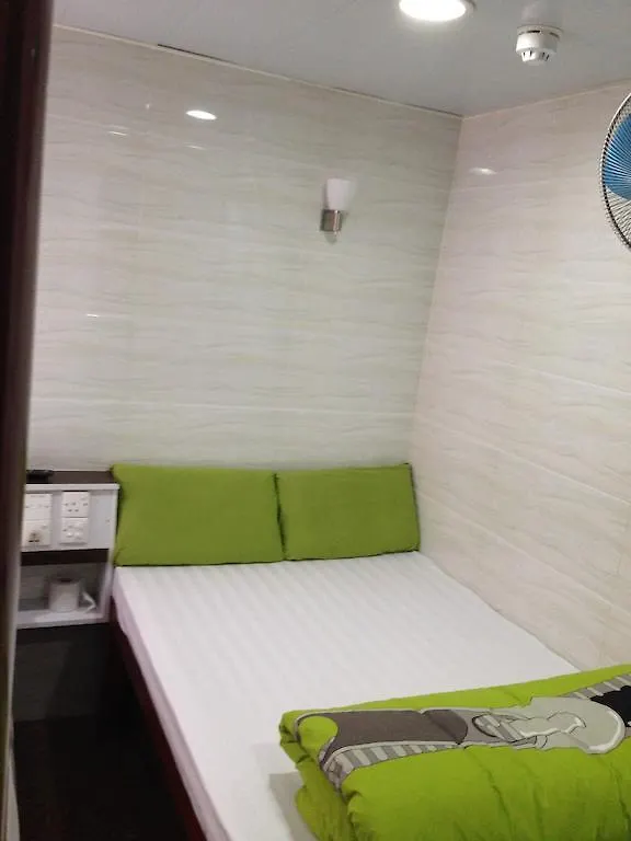 Cebu Hostel Kowloon